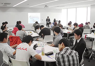 愛知学院大学での講座の風景
