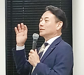 明石 耕作氏
